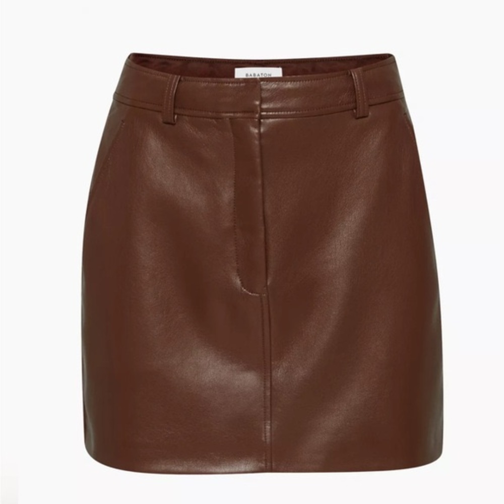 Aritzia Babaton chisel skirt